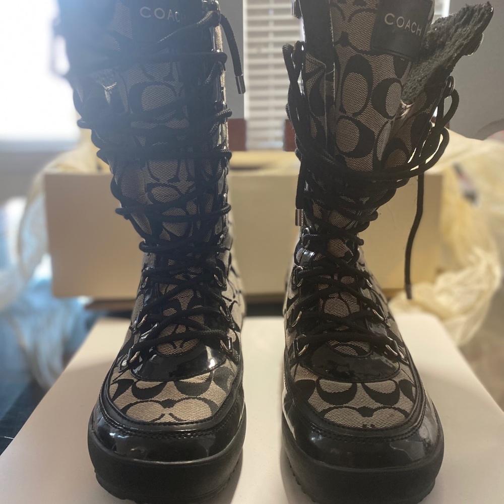 Authentic Coach Boots, Color:  BLKWHT/BLK